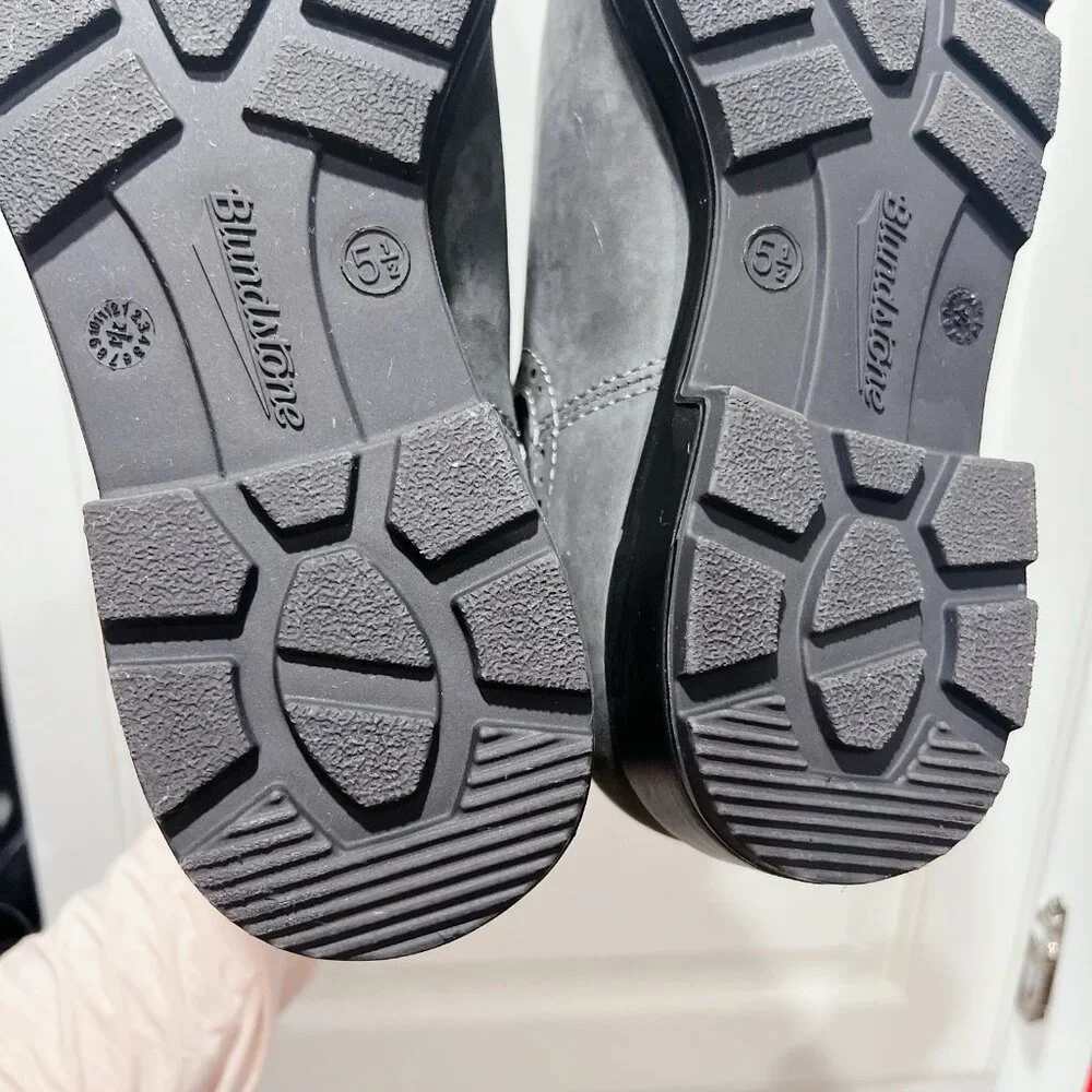 Blundstone Women's Charcoal Ankle Boots - Picture 8 of 8